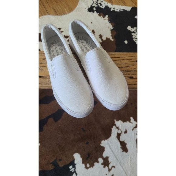 Lugz Shoes - NEW LUGZ Women's Clipper Slip-On Canvas Sneaker Size 10